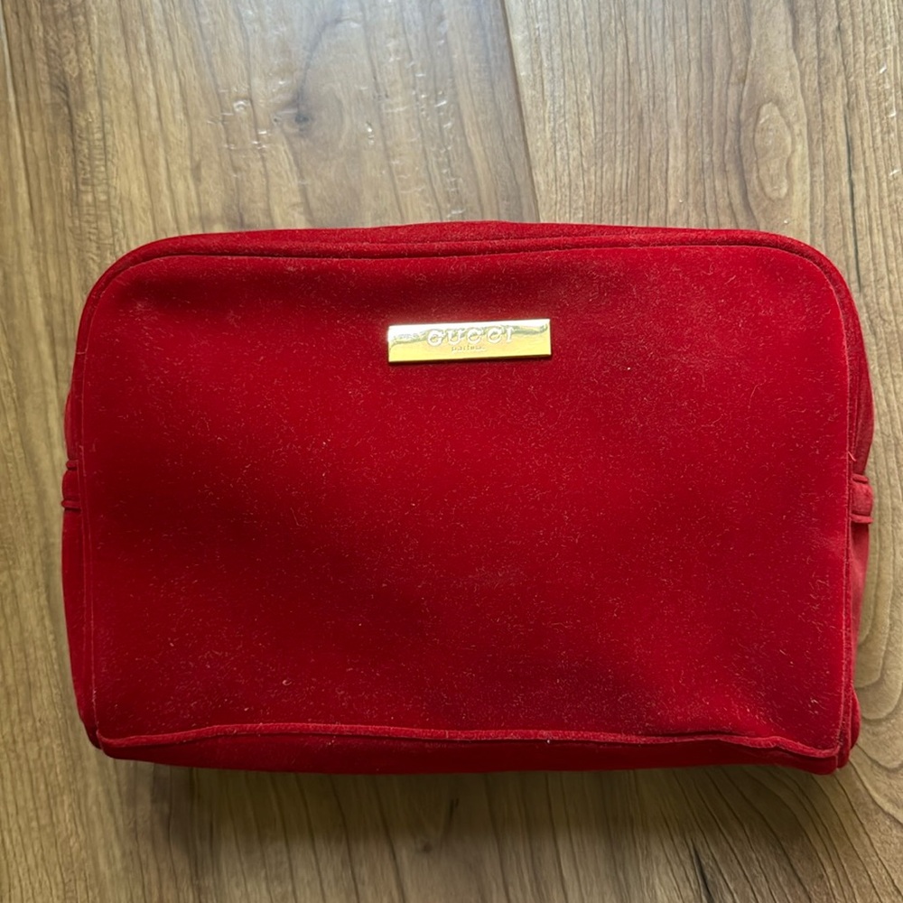 Gucci perfumes velvet cosmetic bag